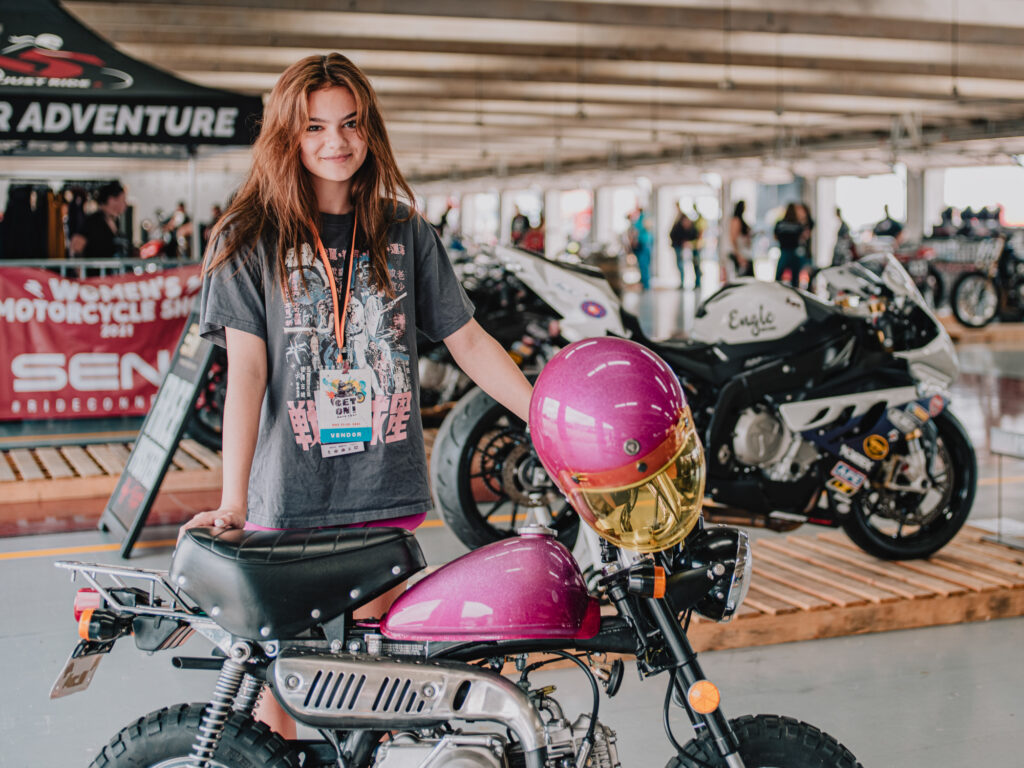womens-moto-show-2021-_img7100brandonlajoie-lucindahoey-2000px
